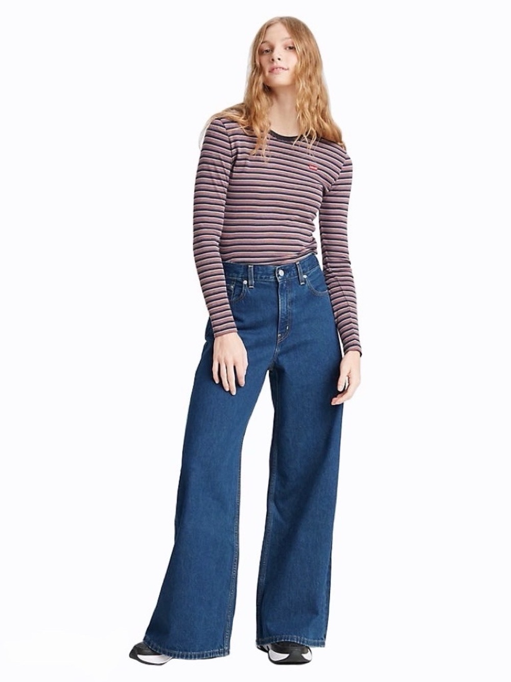 NWT Levi’s Premium Ultra Wide Leg Relaxed Jeans
